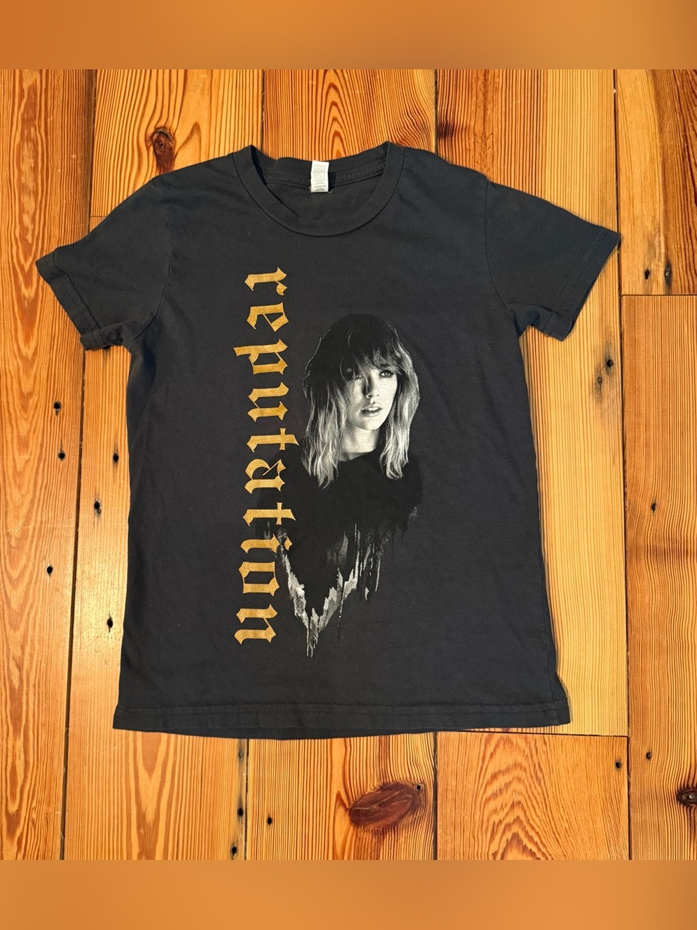 Taylor Swift T Shirt Youth M 10-12 2018 Reputation Stadium Tour Concert Merch